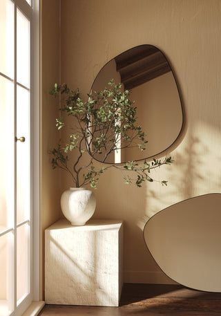 Why Decorating with Frameless Mirrors is a Gem: A Simple Way to Transform Your Space