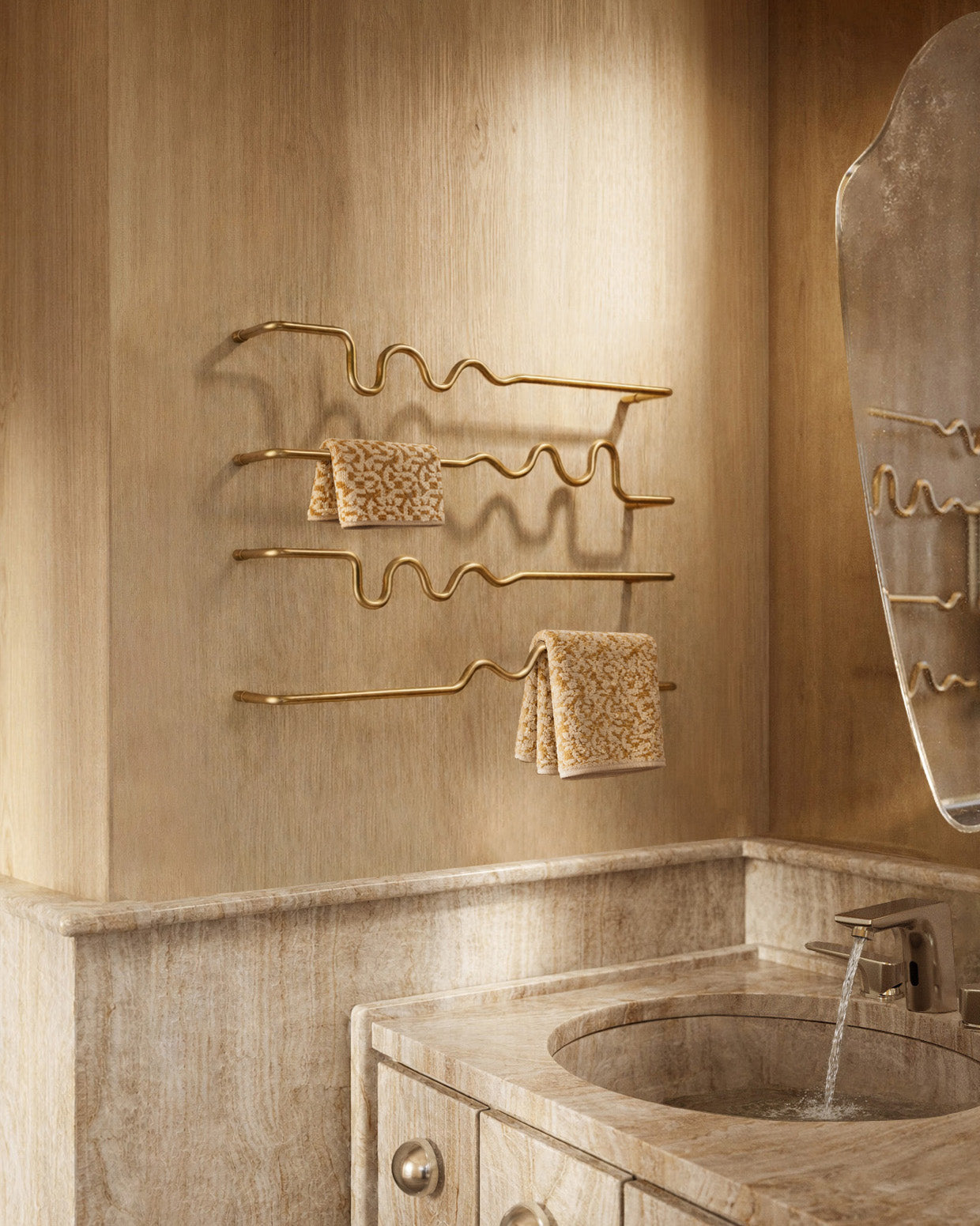 Space Saving Mini Essentials That Still Looks Luxury