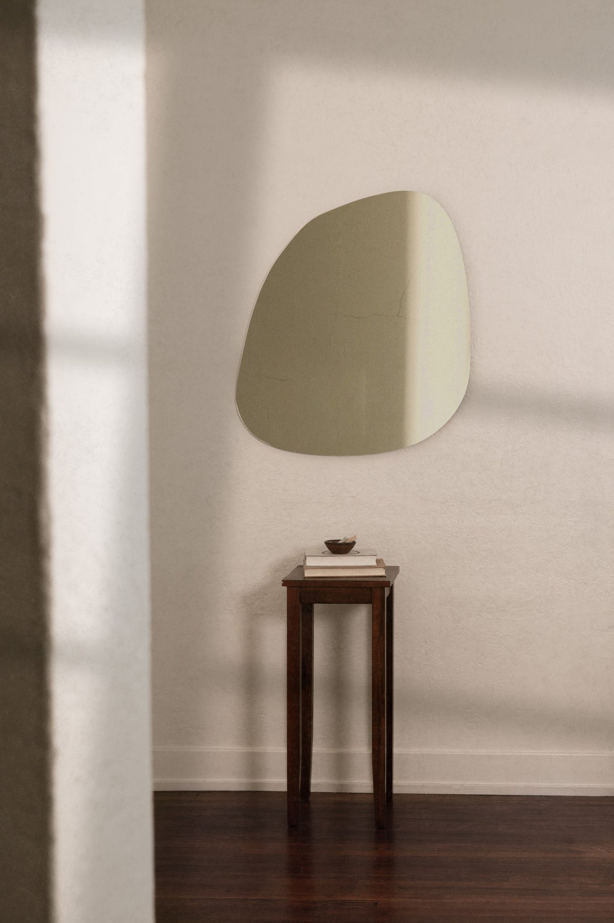 Blob Mirror