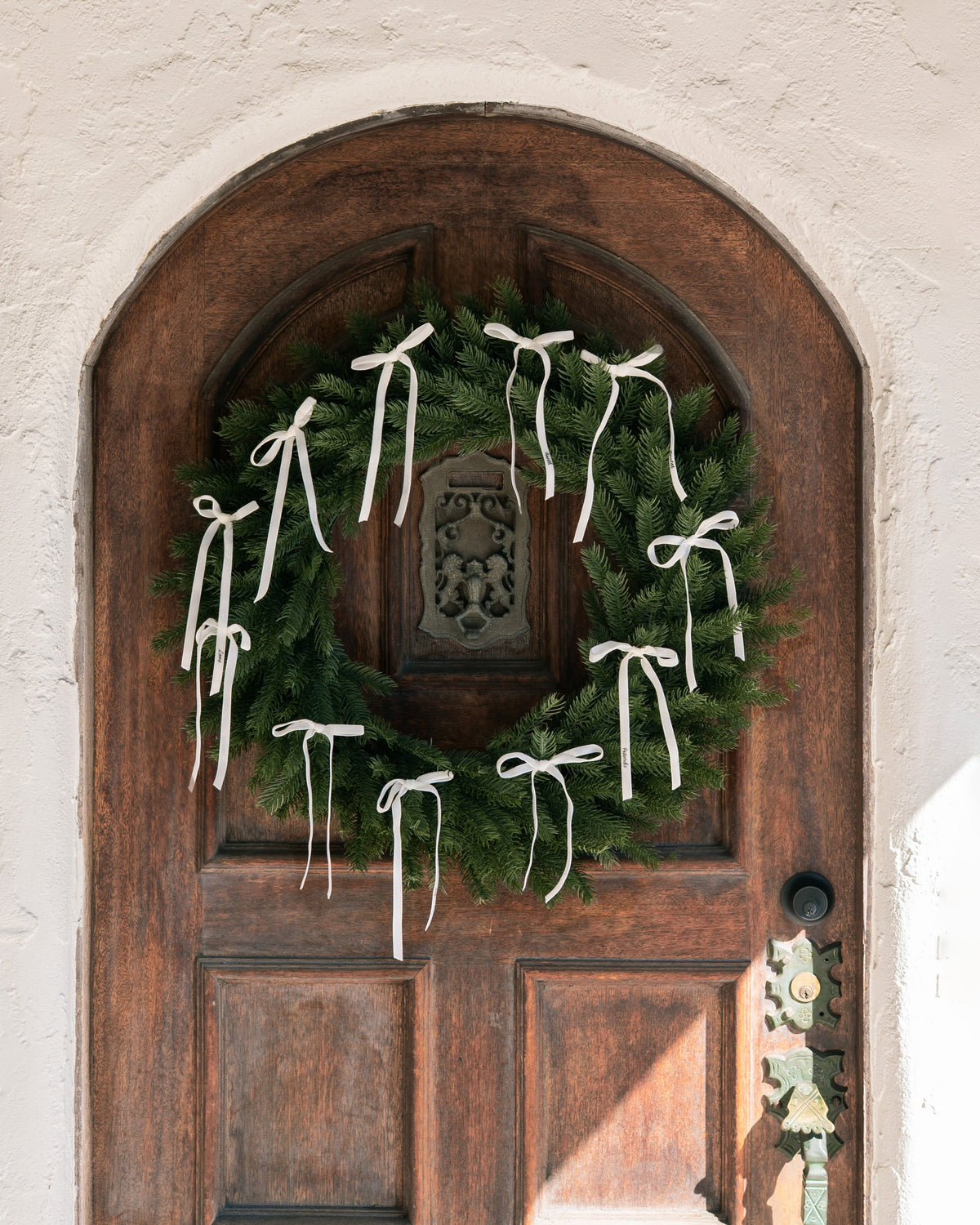 The Self Manifesting Wreath with 11 Wishing Bows