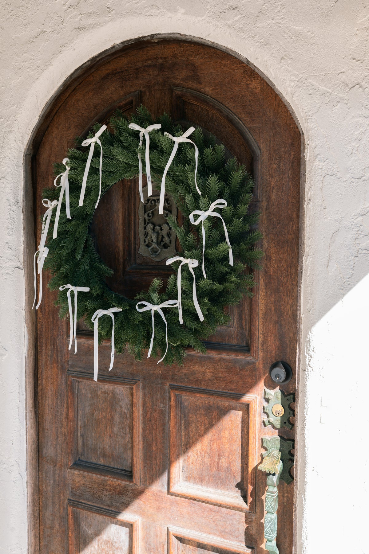 The Self Manifesting Wreath with 11 Wishing Bows